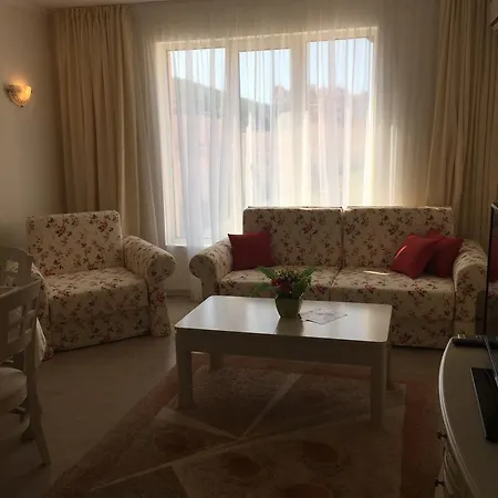 Negresco Appartement Elenite