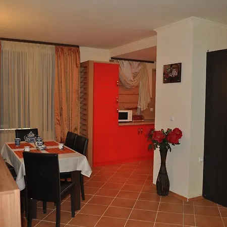 Negresco * Elenite