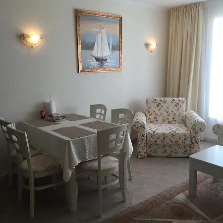 Appartement Negresco Elenite